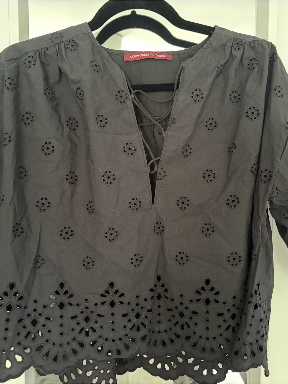 Comptoir Des Cotonniers Black Eyelet Lace-Trim Cropped Top - Picture 8 of 8